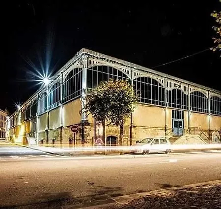 Le Victor Hugo #hypercentre #netflix Κονιάκ